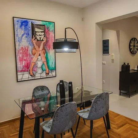 Irene's εlegant αpartment, Near Acropolis Apartment