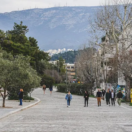 Irene's εlegant αpartment, Near Acropolis Athens